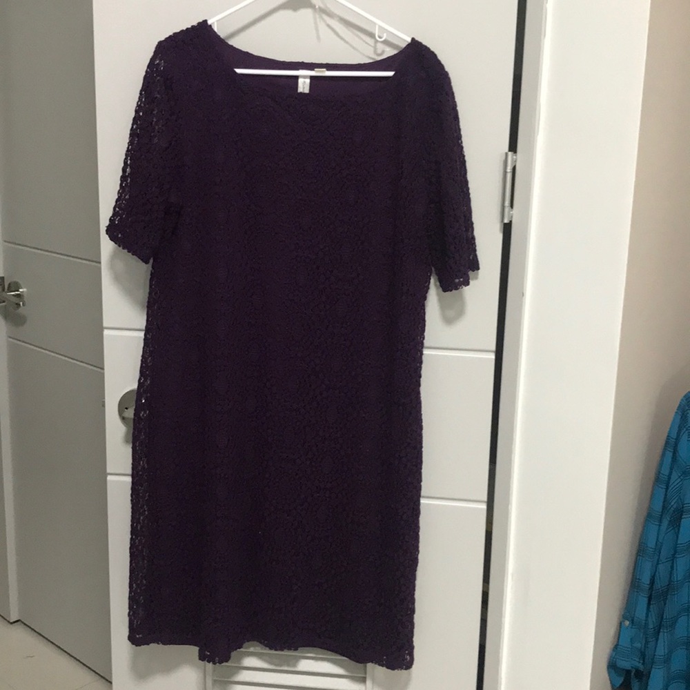 Tacera brand lacey dress, size XL